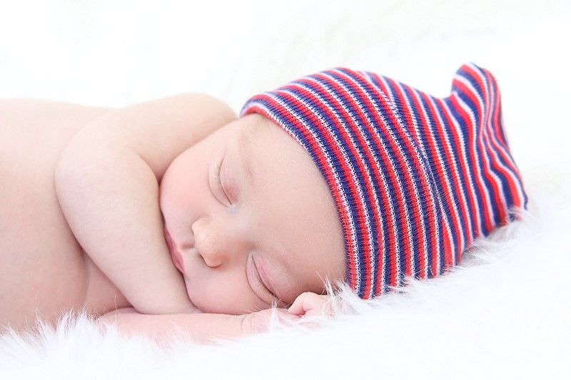  Newborn Baby Hospital Hat Set with Matching Socks & Mittens  (Pink) by Nurses Choice : Everything Else