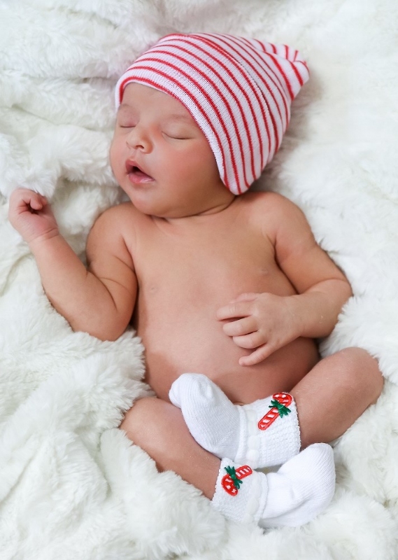  Newborn Baby Hospital Hat Set with Matching Socks & Mittens  (Pink) by Nurses Choice : Everything Else